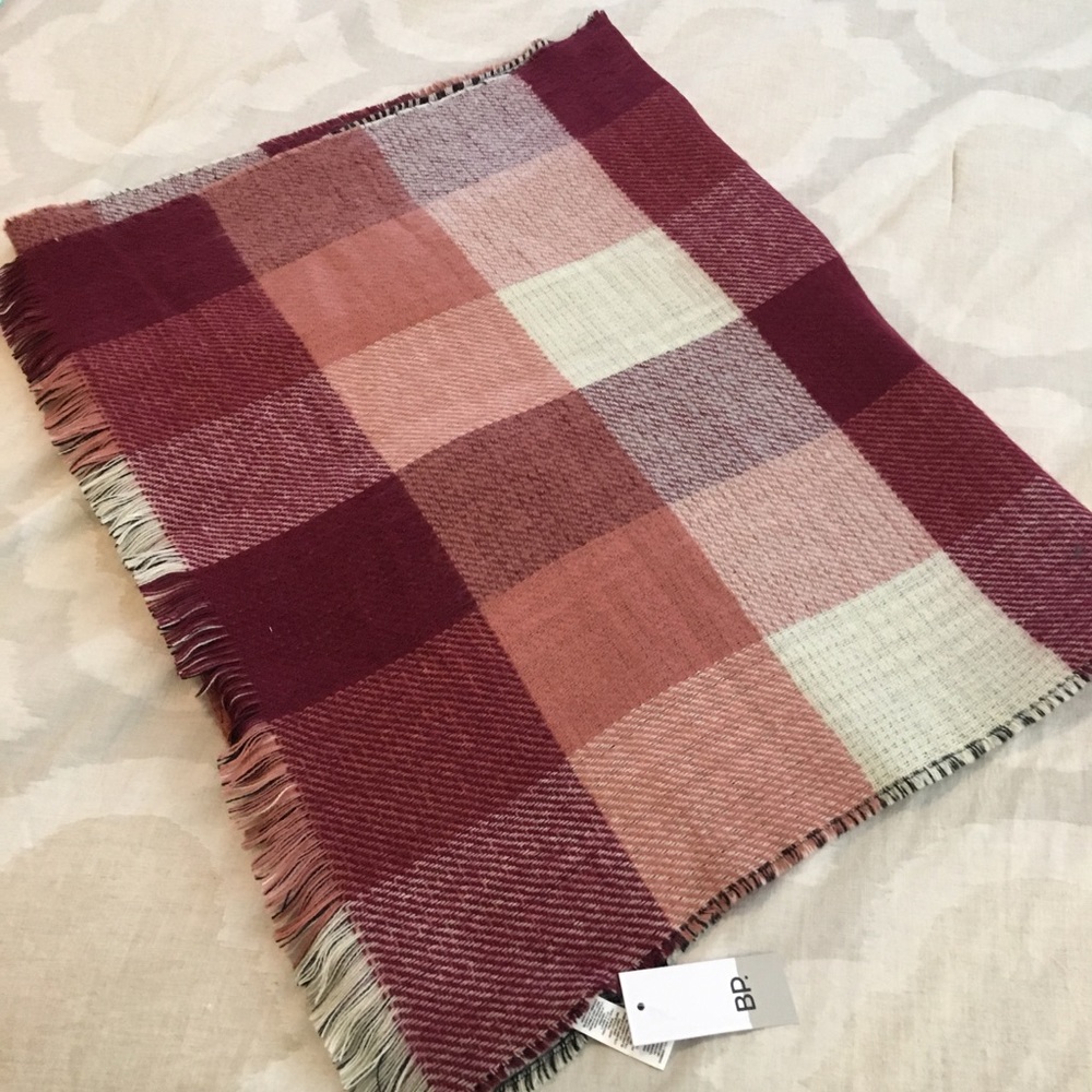 BNWT Nordstrom Blanket Scarf
